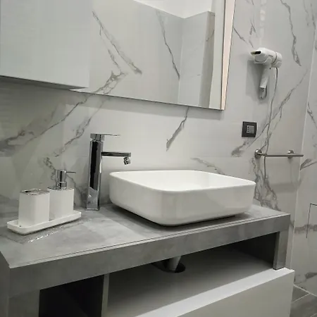 Giuly's Modern House